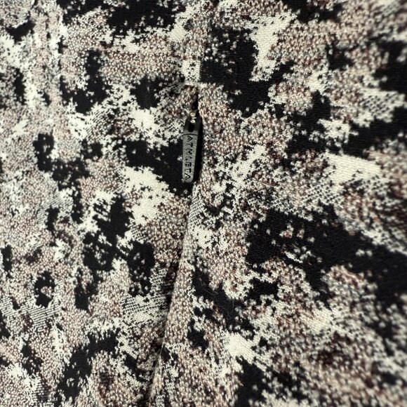 Athleta Salutation Textured Jacket Size Medium Athleisure Activewear Running - Picture 6 of 8